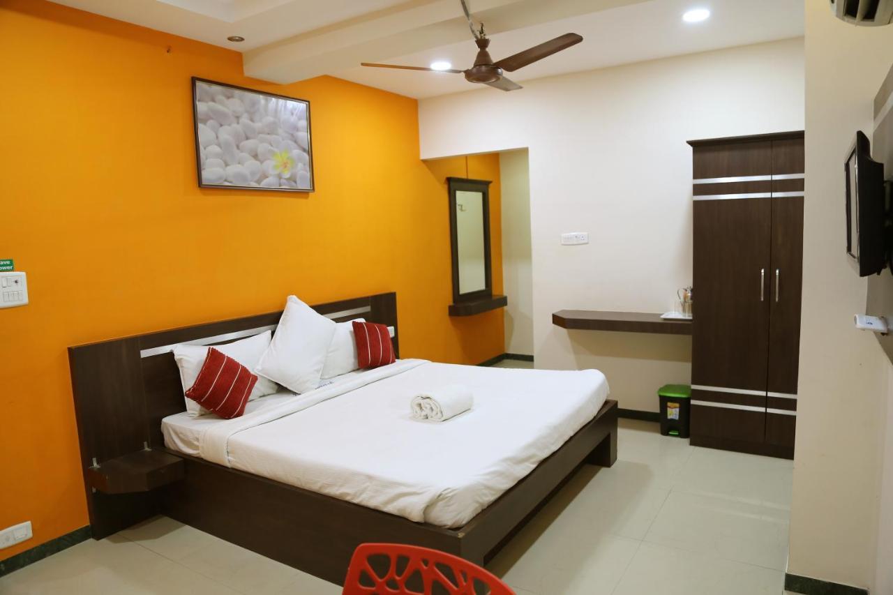 Landmaark Hotels Tiruppur Extérieur photo