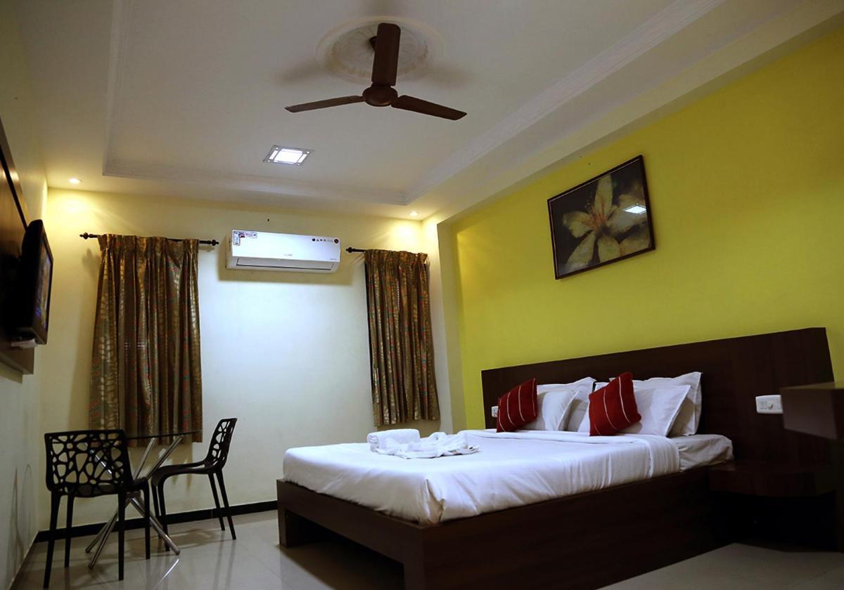 Landmaark Hotels Tiruppur Extérieur photo